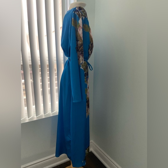 Kimono style dress - Picture 9 of 10